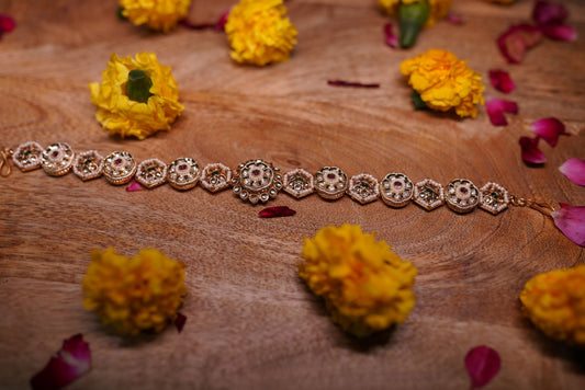 Traditional Matha Patti