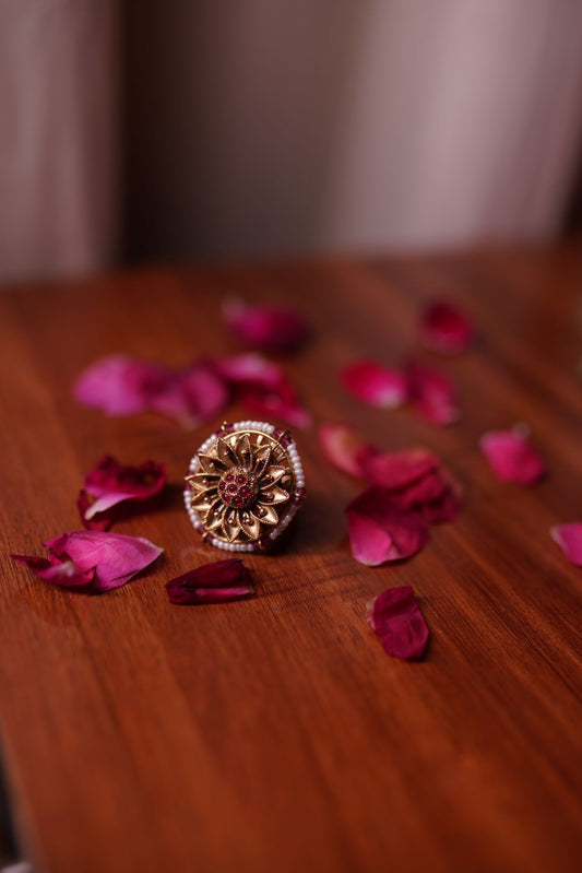 Traditional Kundan Floral Ring