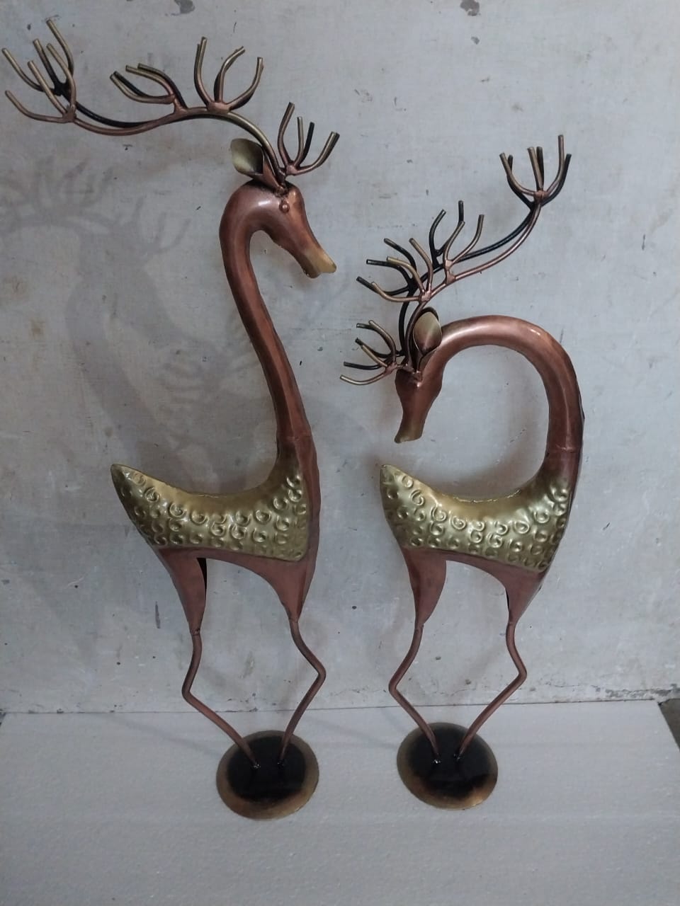 Metal Deer Set Of Two Showpiece
