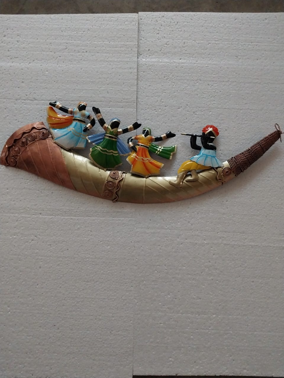 Multicolour Metal Baarat Shenahi Wall Art