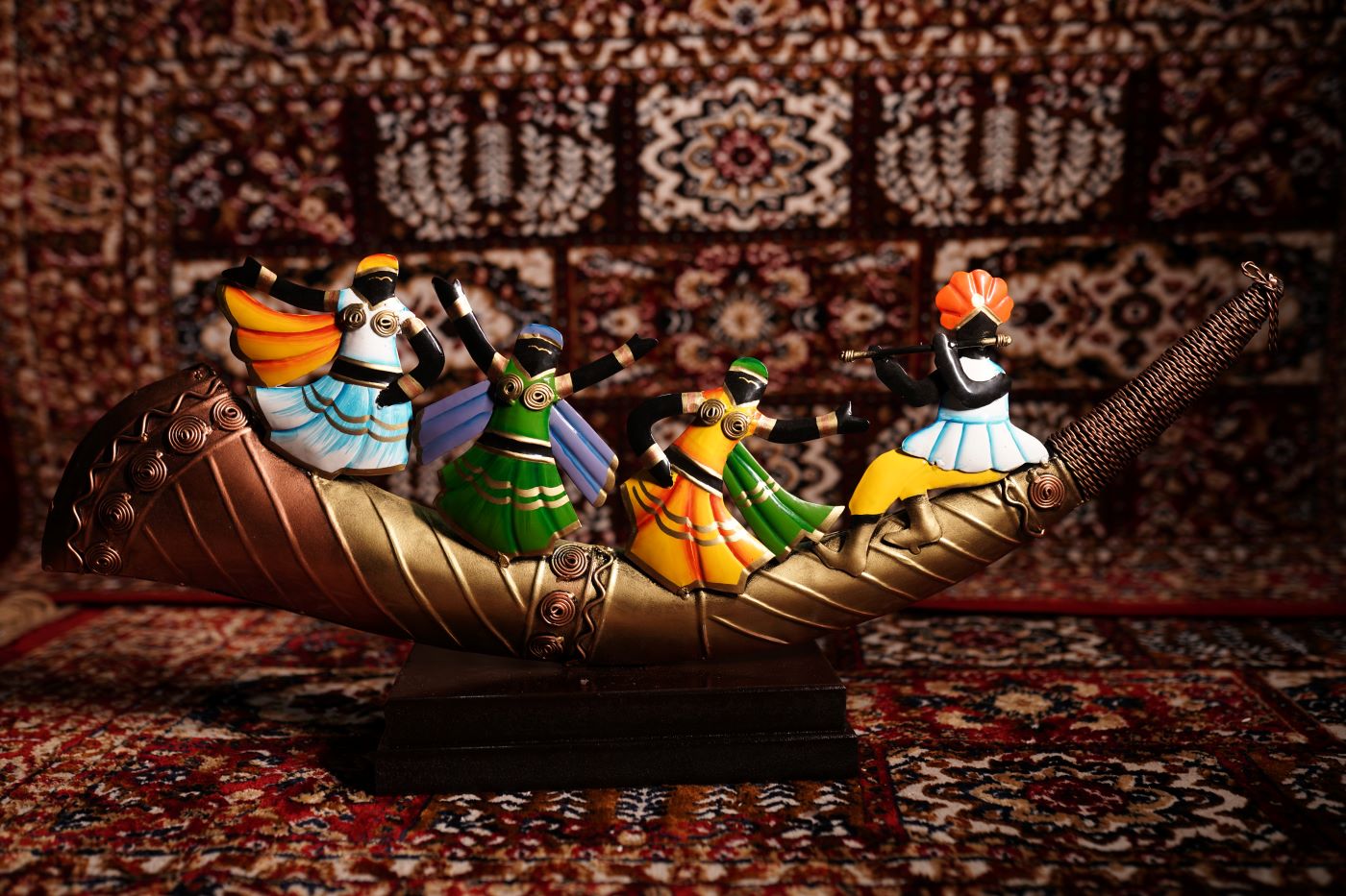 Multicolour Metal Baarat Shenahi Wall Art