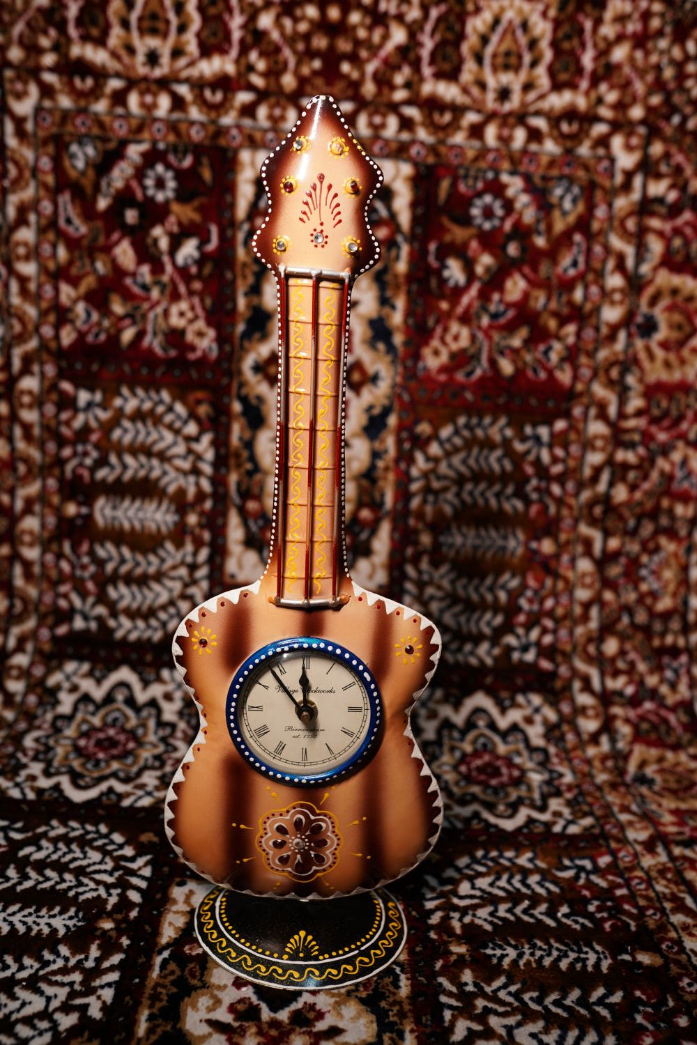 Guitar Clock – Decorative Table Clock