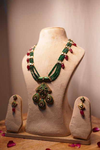 Royal Emerald Kundan Mala