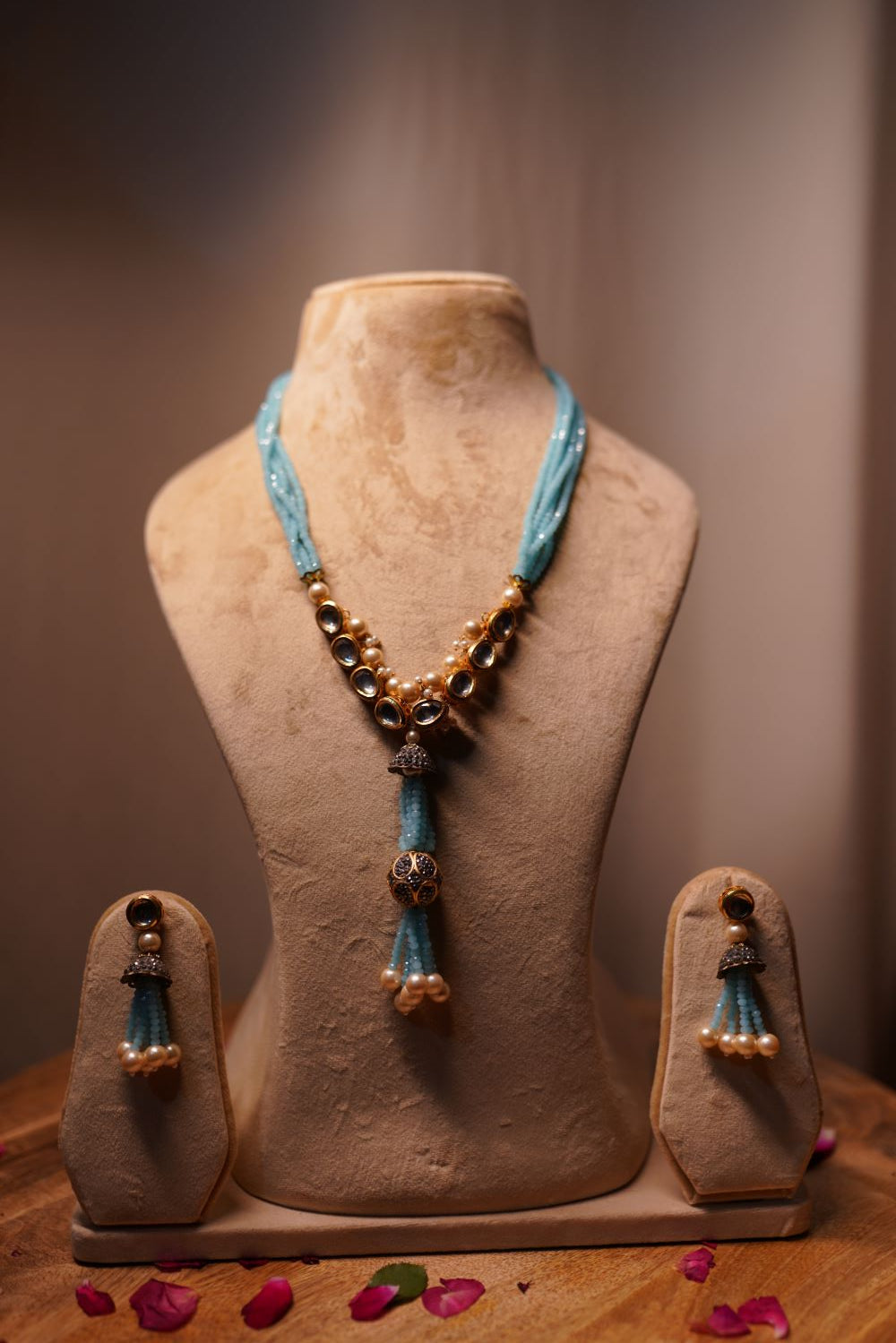Turquoise Gold Beaded Necklace