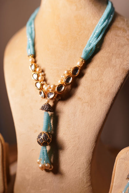 Turquoise Gold Beaded Necklace