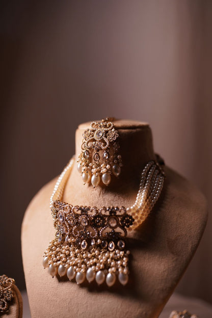 Kundan Pearl Necklace