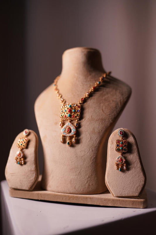 Heritage Navratan Pendant Necklace