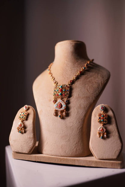 Heritage Navratan Pendant Necklace