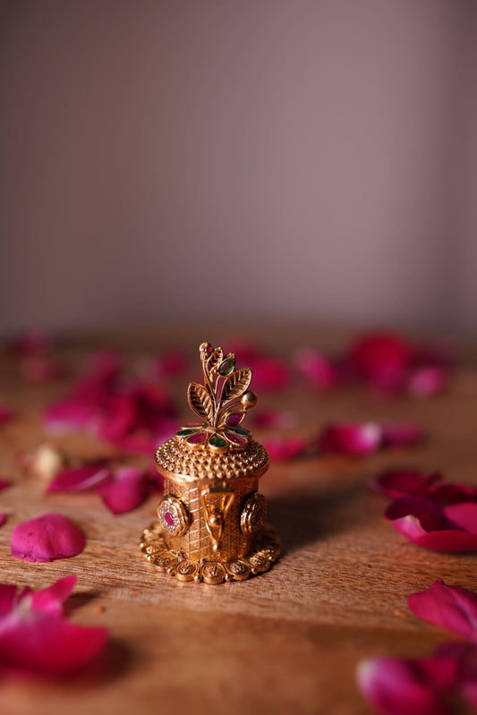 Leaf Sindoor Box