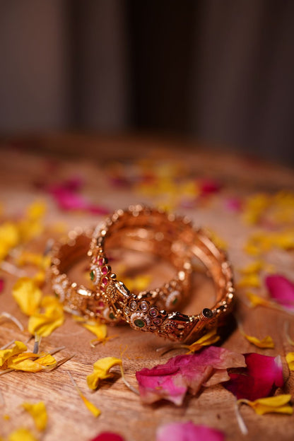 Kundan Bangles Set
