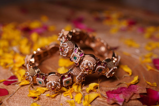 Kundan Gemstone Bangle