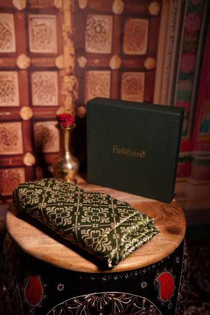 Olive Geometric Dupatta