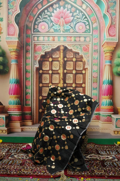 Medallion Embroidery Dupatta