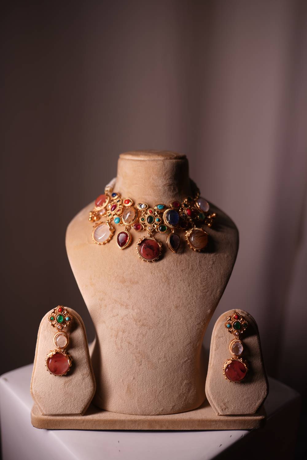 Gemstone choker necklace set with matching drop earrings