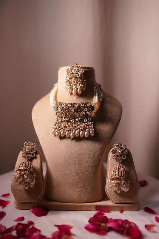 Kundan pearl choker necklace set with antique gold finish