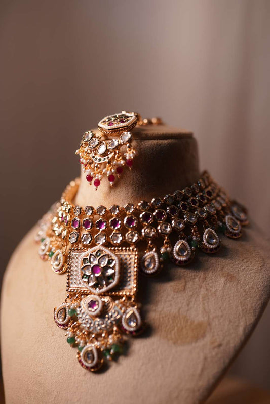 Luxe Kundan choker necklace set with antique gold finish