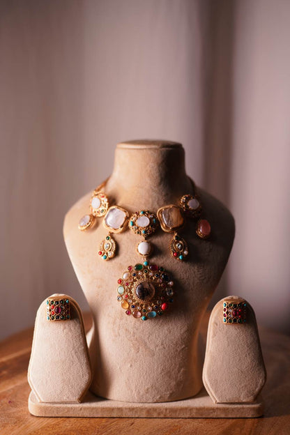 Side profile of the Fashiyano Navratan necklace showcasing the cascading three-tier drop design 