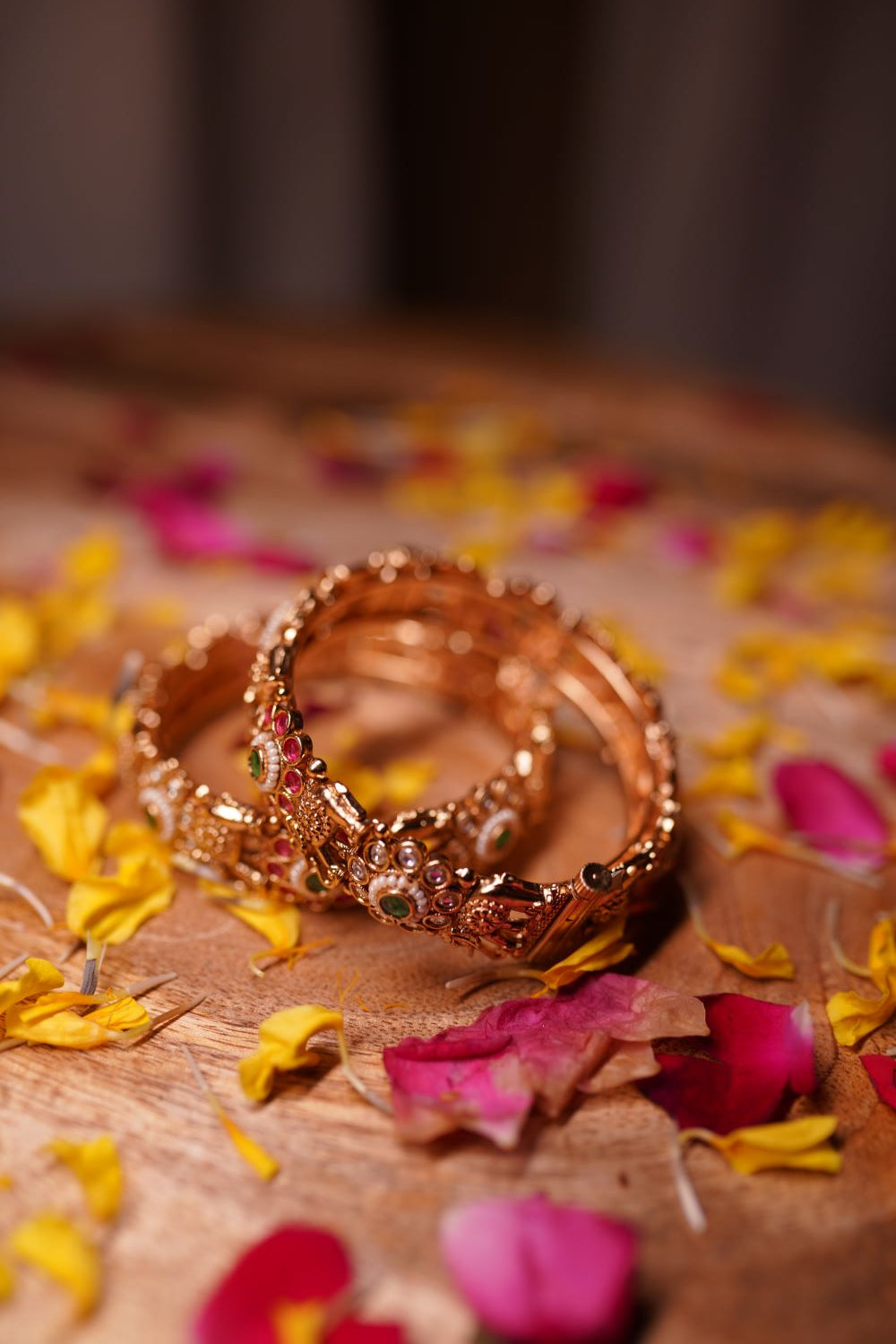 Traditional Kundan bangles set for weddings