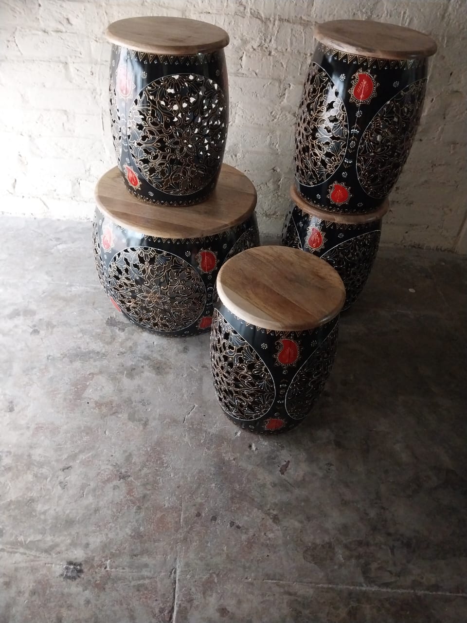 Black Handcrafted Jali Cut Indoor Metal Mudda Furniture